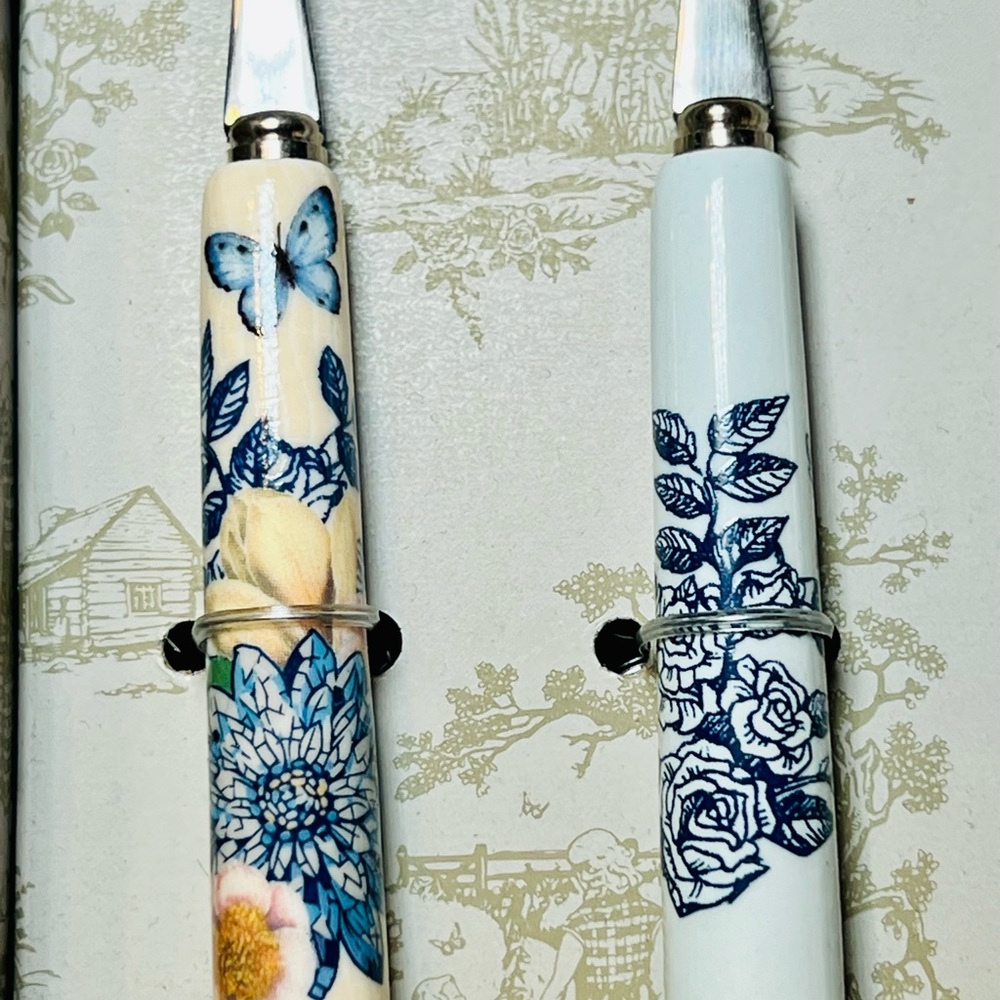 4 Dolly Parton Ceramic Handle Appetizer Forks Blue Flowers Gingham Butterfly - Picture 2 of 8